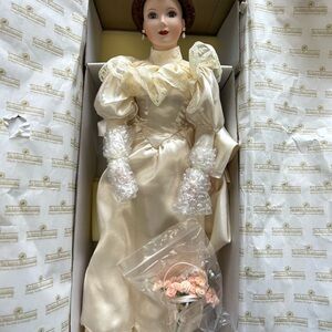 Ashton Drake ‘Betty’ New In Box